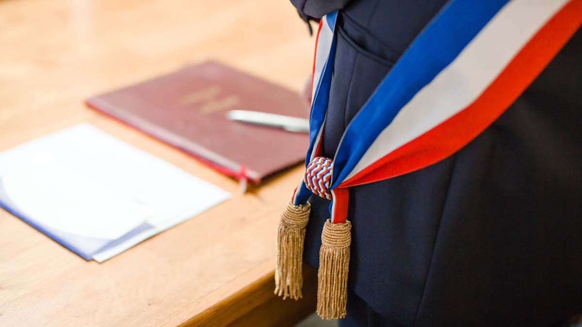 Quels emplois à pourvoir en mairie ? Quels emplois à pourvoir en mairie ?