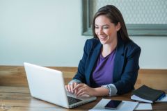 4 rubriques indispensables pour un CV attractif