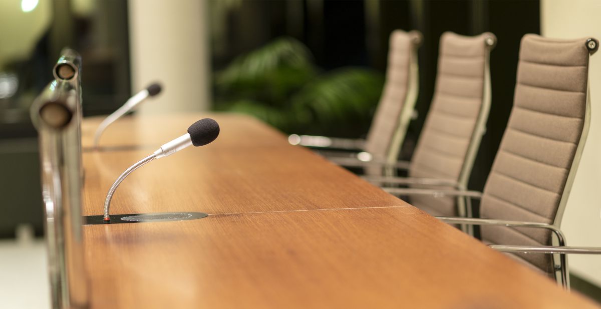 Une &eacute;quipe sp&eacute;cialis&eacute;e dans le recrutement pour les conseils r&eacute;gionaux et d&eacute;partementaux